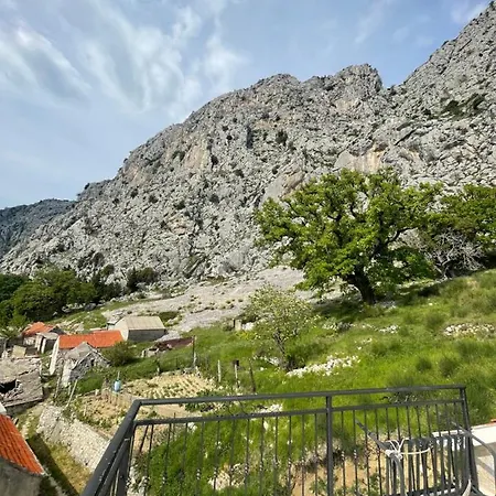 Villa Borak